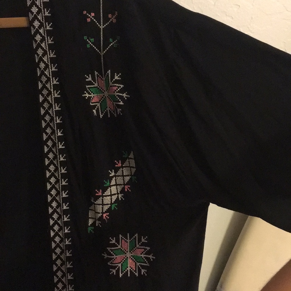 Cool vintage black kimono